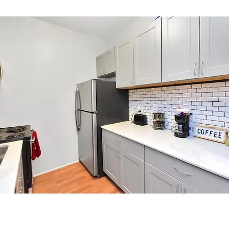 Cozy Downtown Studio By Toyota Center Houston Exterior photo