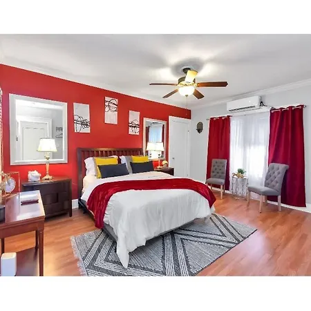 Cozy Downtown Studio By Toyota Center Houston Exterior photo